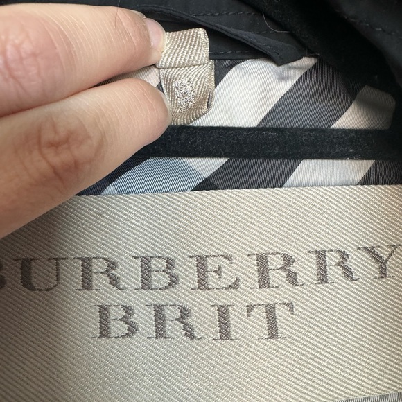 Burberry Brit Black Rain Coat - Picture 8 of 10